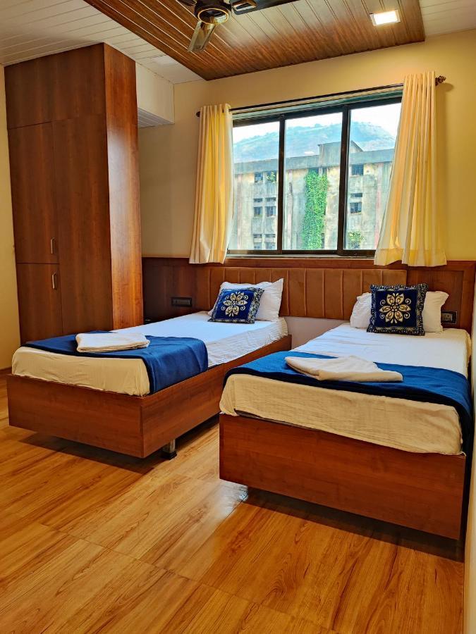 Hotel Starlit Navi Mumbai Exterior photo