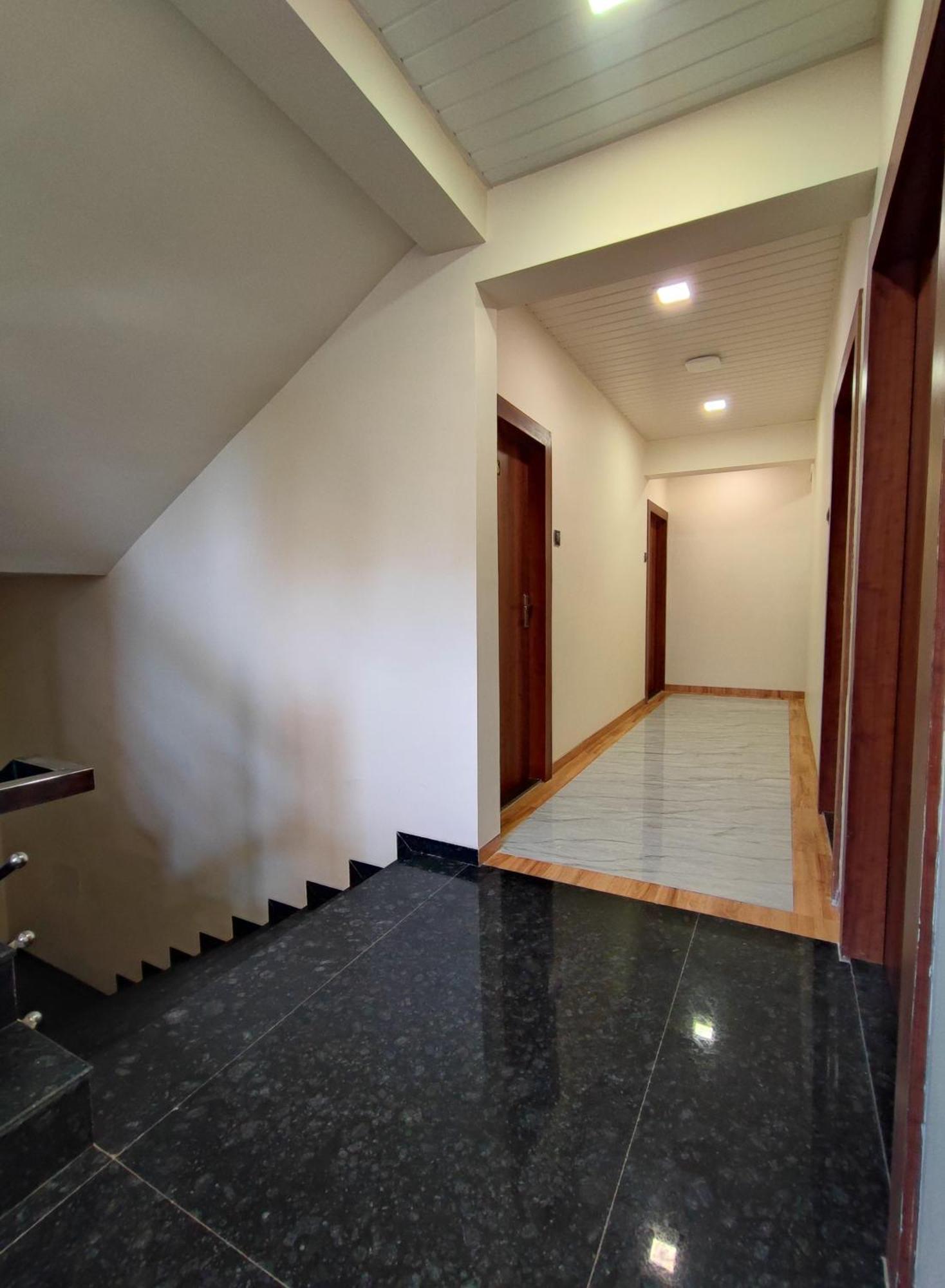 Hotel Starlit Navi Mumbai Room photo